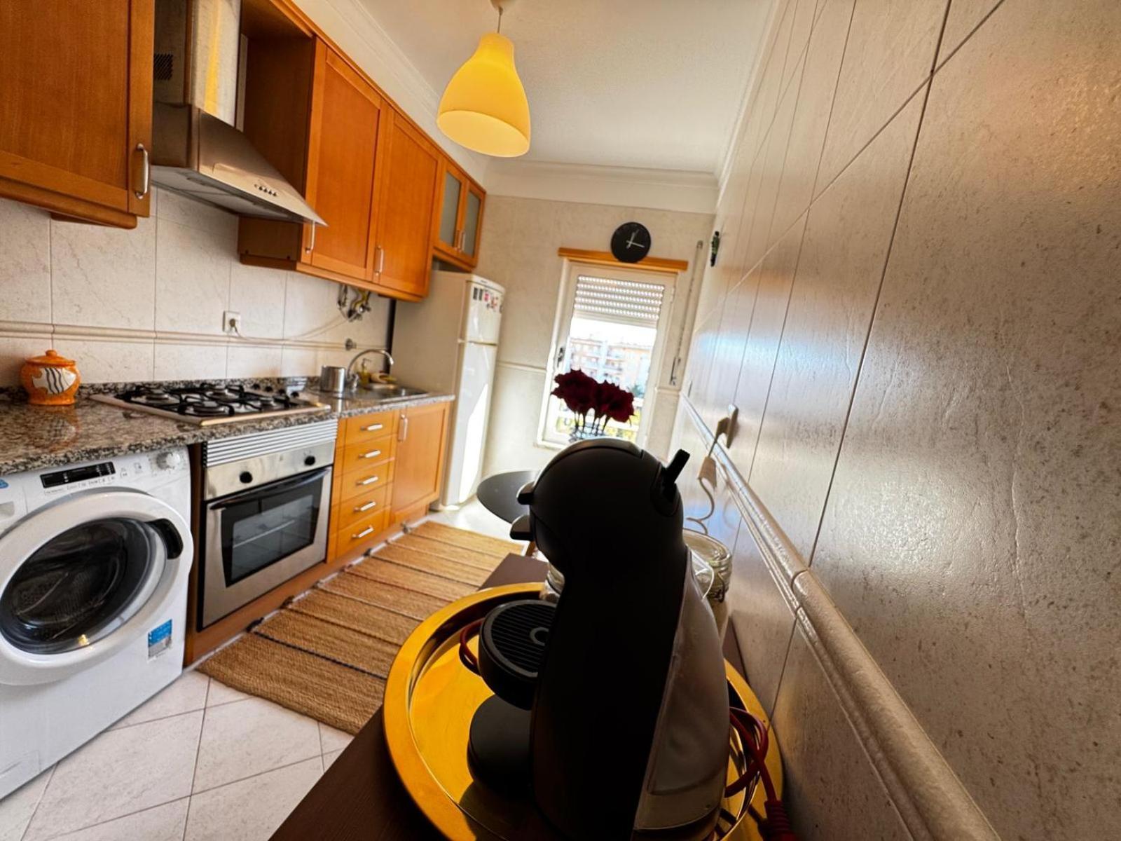 Charming Beach Apartment Armação de Pêra Exteriör bild