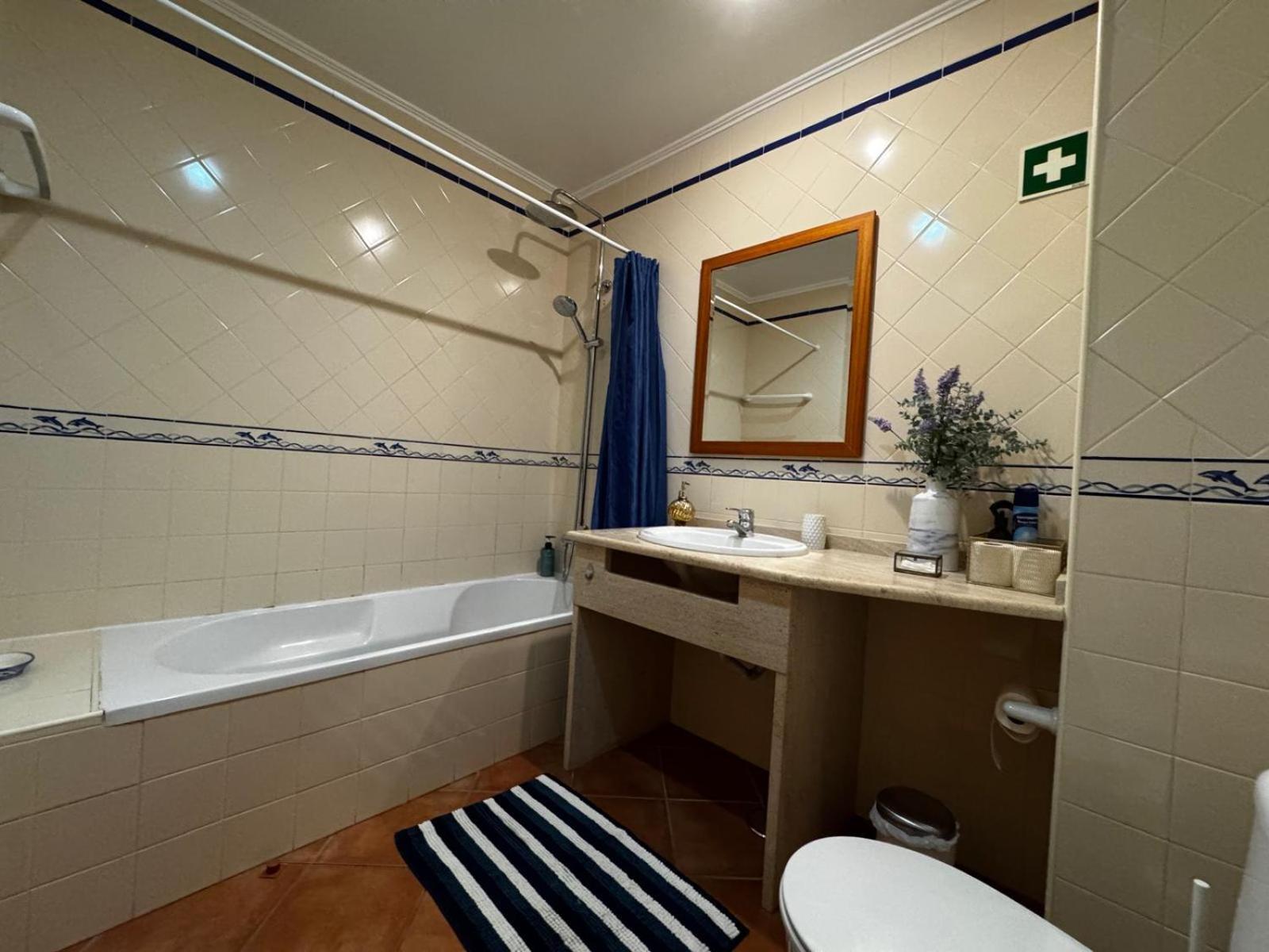 Charming Beach Apartment Armação de Pêra Exteriör bild